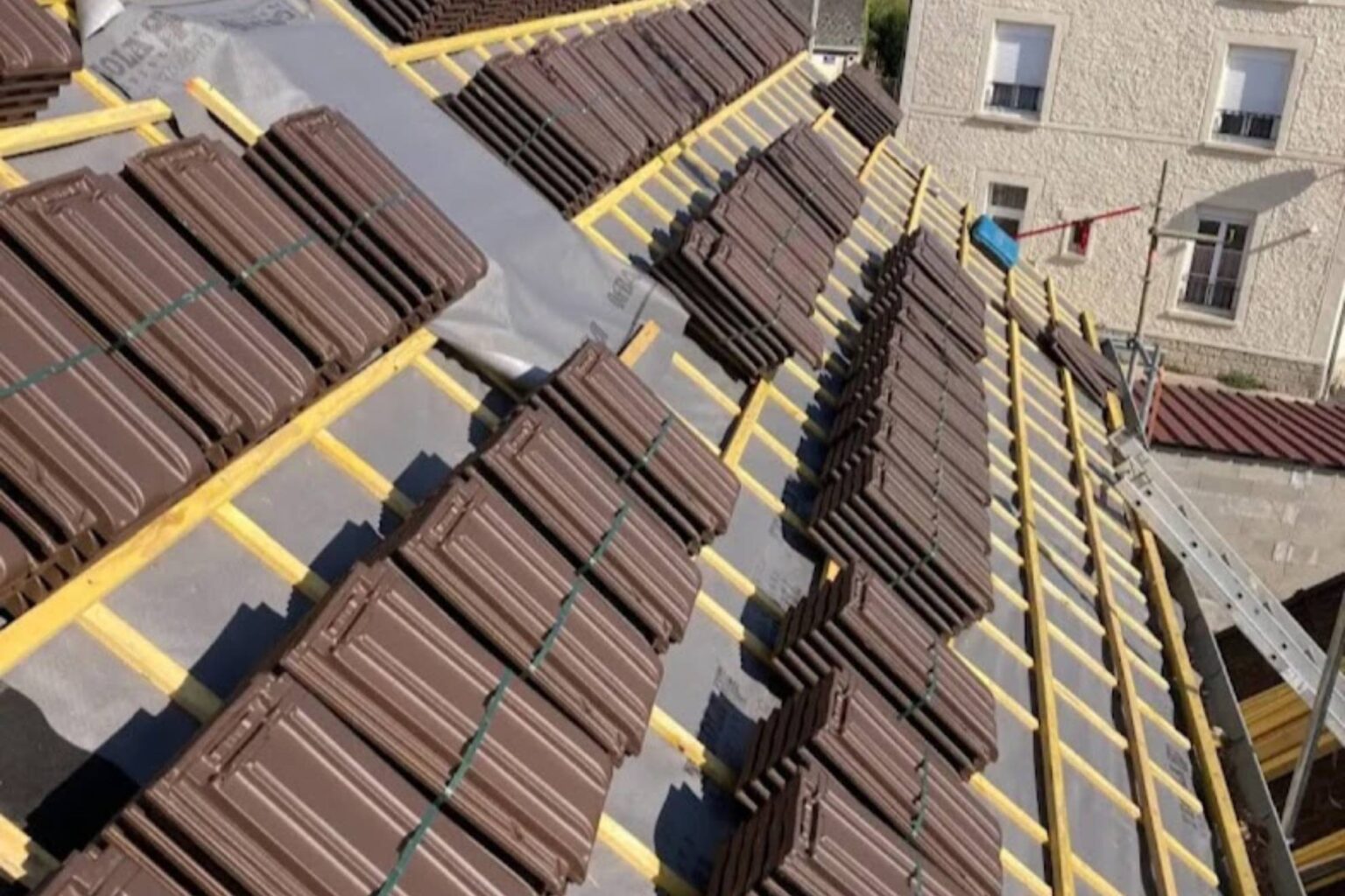 VT Rénovation Couverture Domont pose de tuiles sur charpente